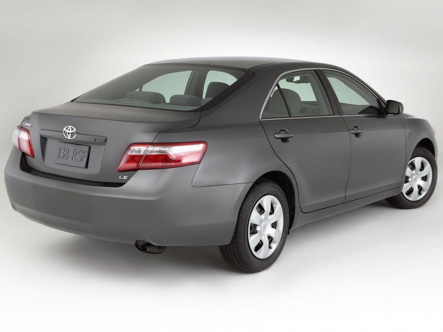  Toyota Camry LE 2006 года  (фото 9 из 13)